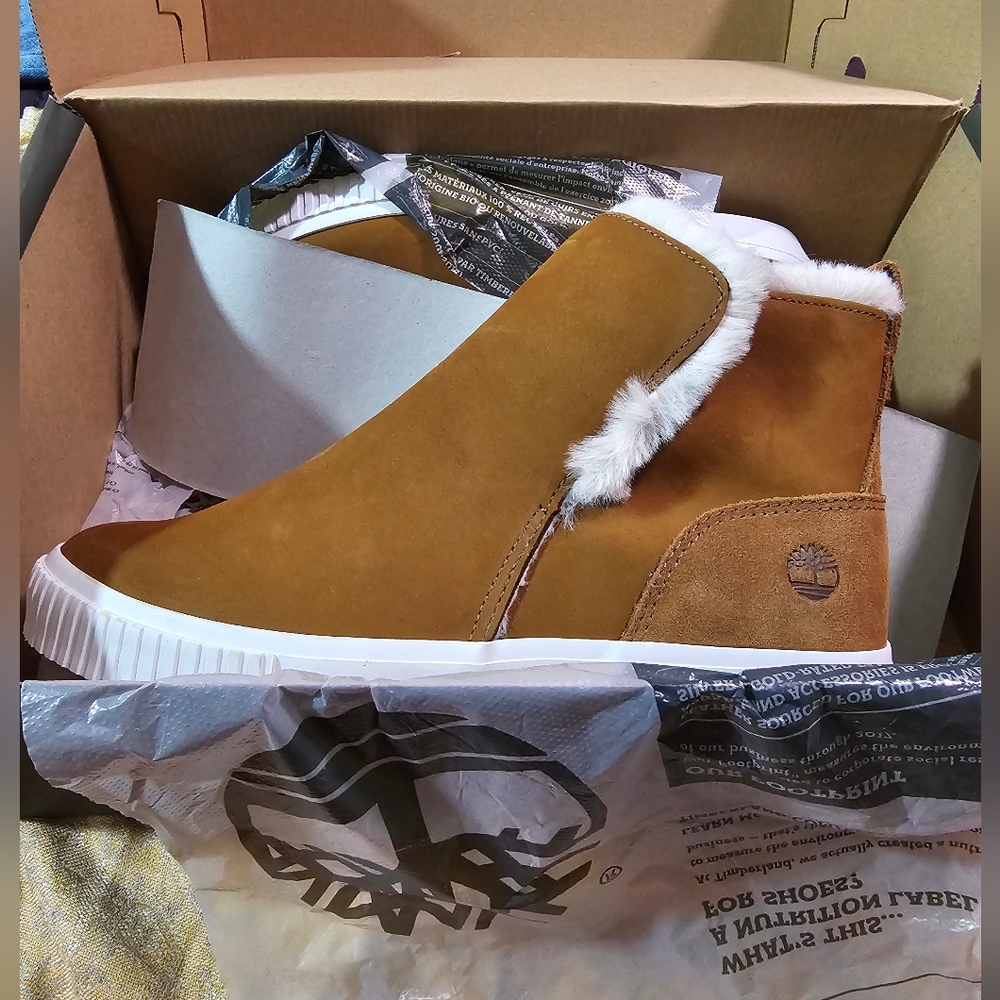 Ankle boots
